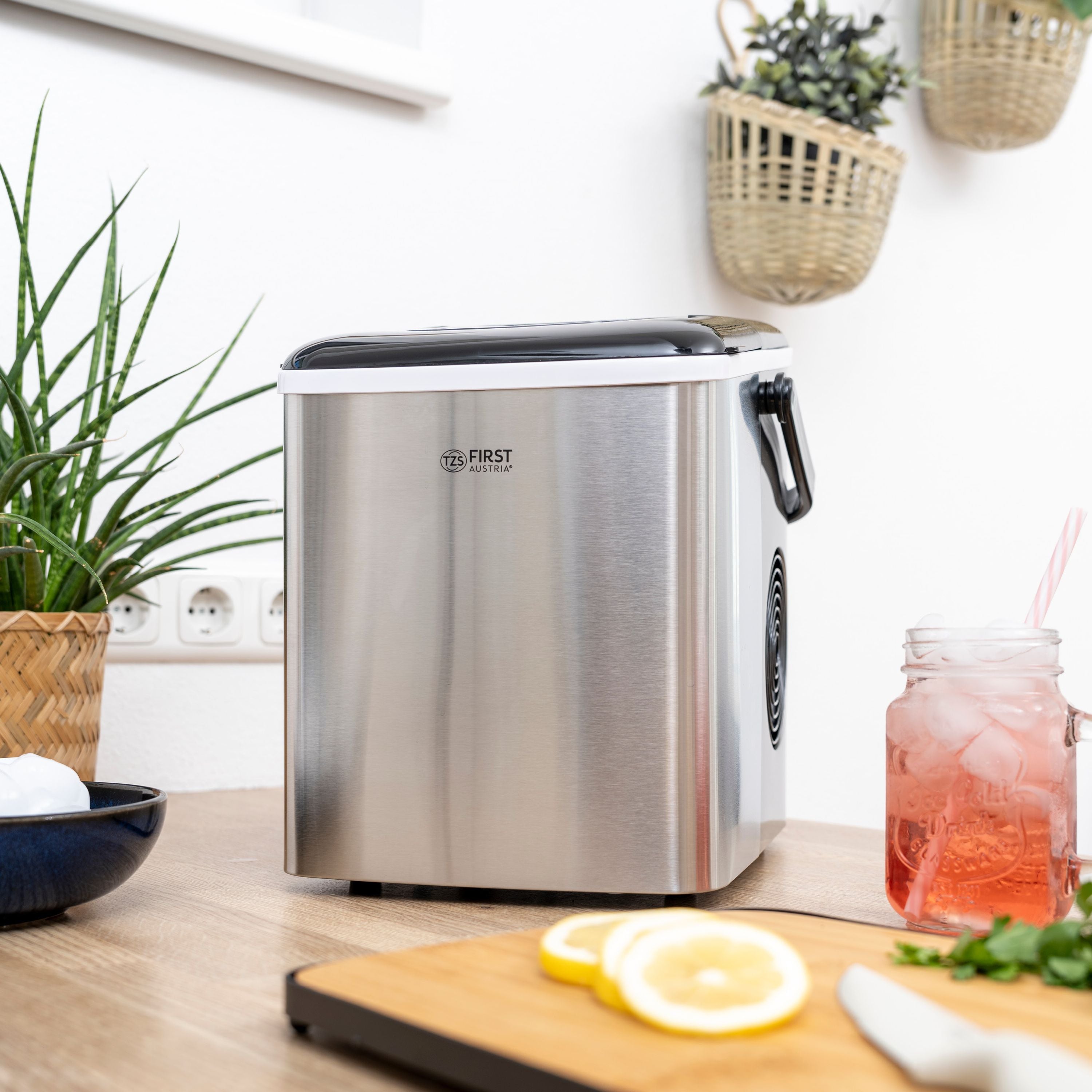 Ice Cube Maker 1.8 L, Stainless Steel, 12 kg/24h