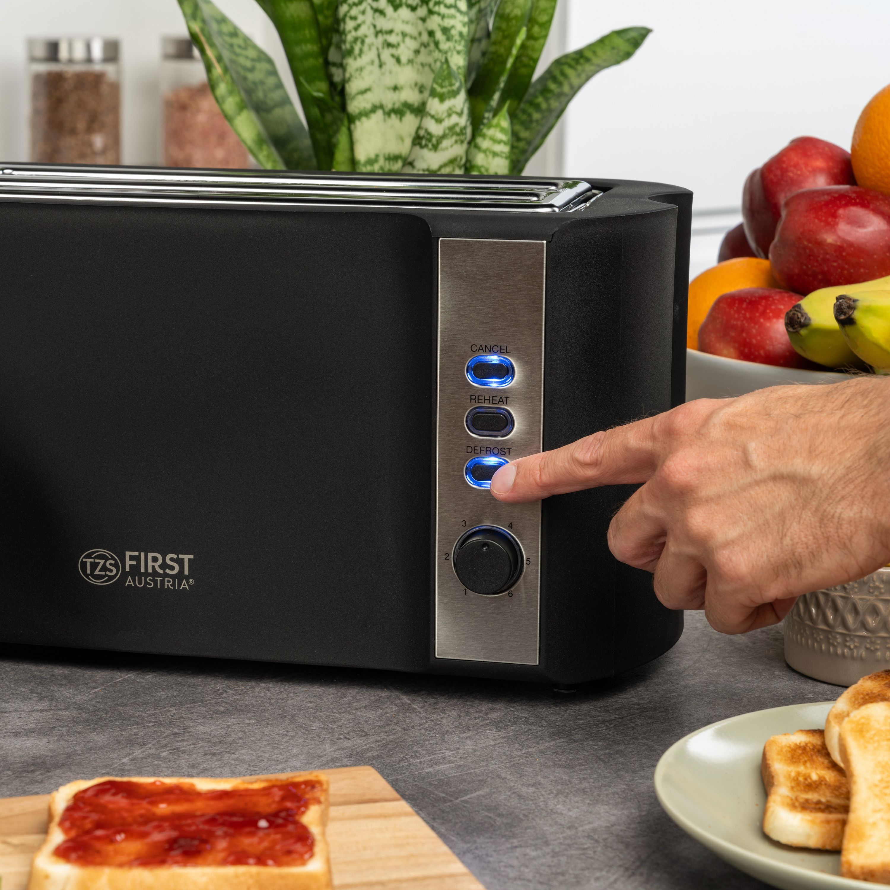 Toaster 4 Scheiben, 2 Langschlitze, mit Brötchenaufsatz