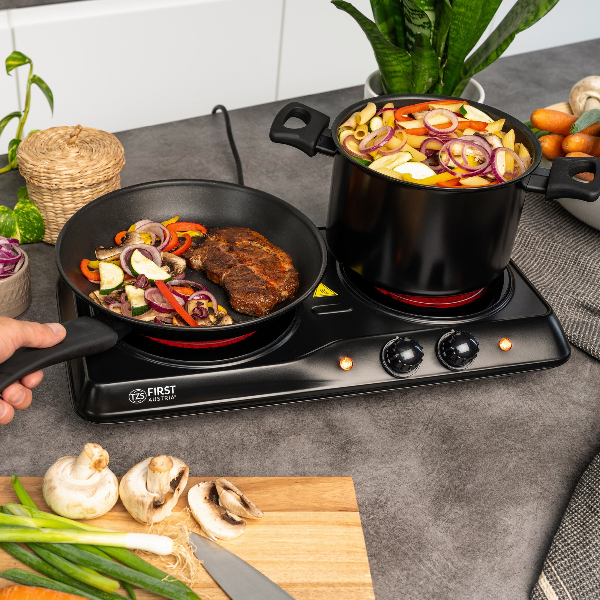 Double Infrared Hotplate 2000 W, Glass Ceramic, 19/16.5 cm